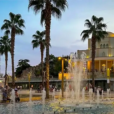 Sea Point *
